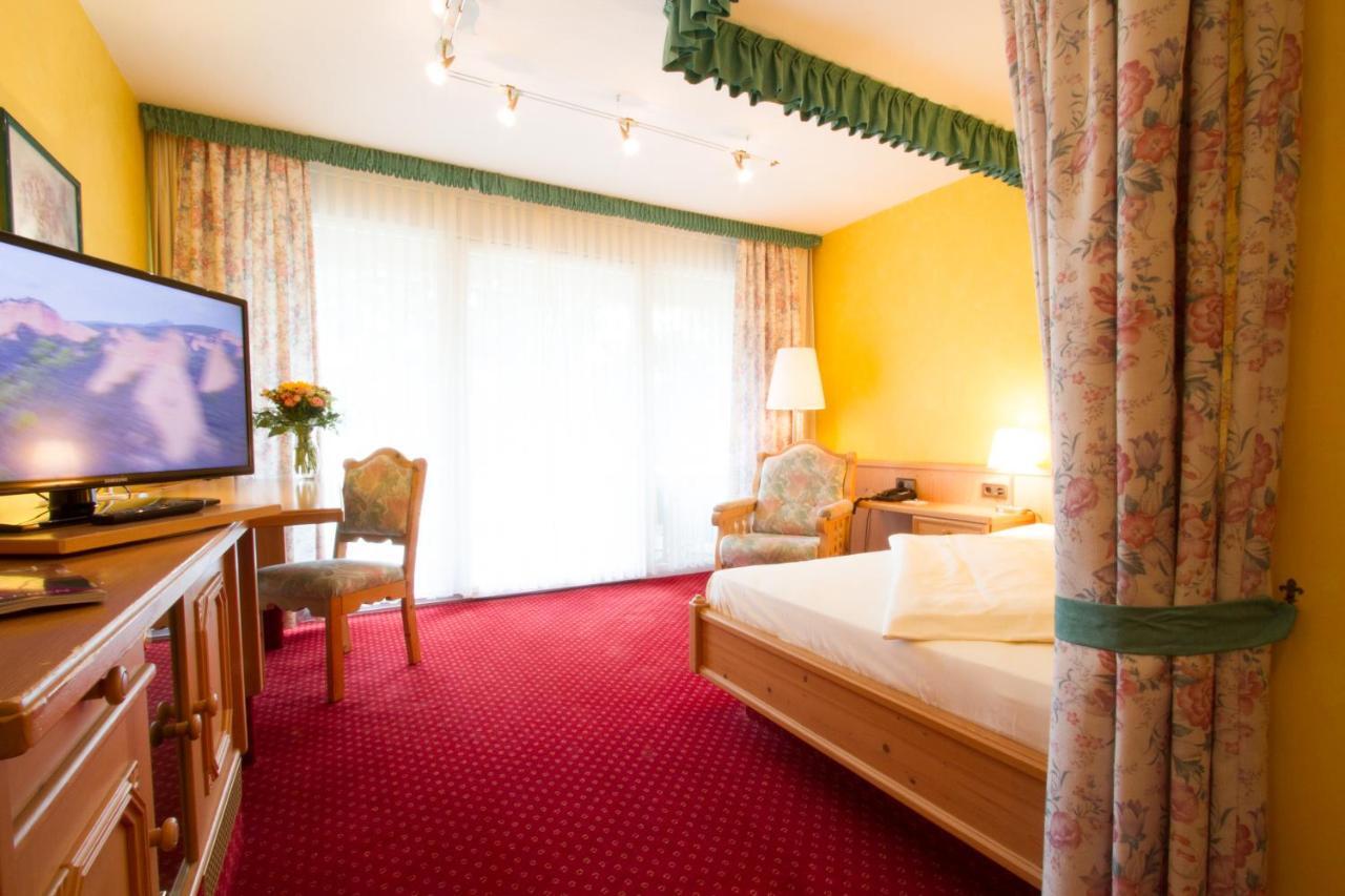 Hotel Pfalzblick Dahn Luaran gambar