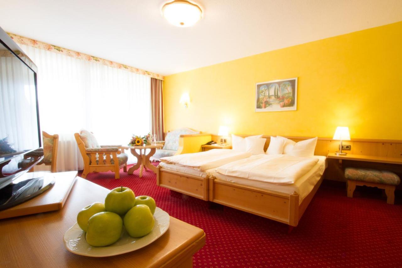 Hotel Pfalzblick Dahn Luaran gambar
